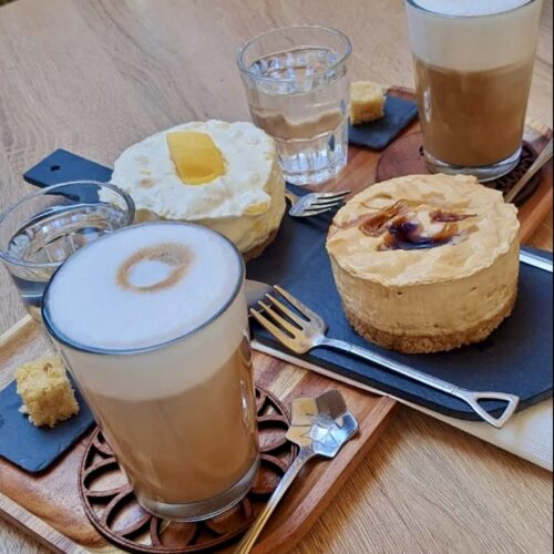 144ec968-6ba5-4ade-a11c-20607d573332The Coffee Loung